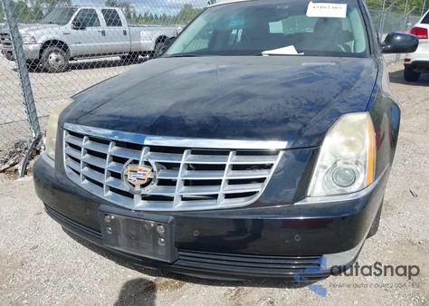 2008 Cadillac Dts 1Sc z USA, uszkodzony, nr VIN 1G6KD57YX8U120031